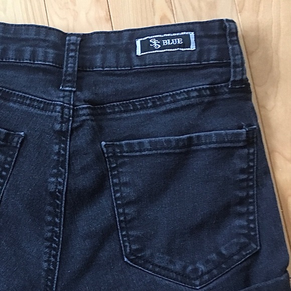 high waisted STS Blue shorts🤎🤎 - Picture 2 of 3